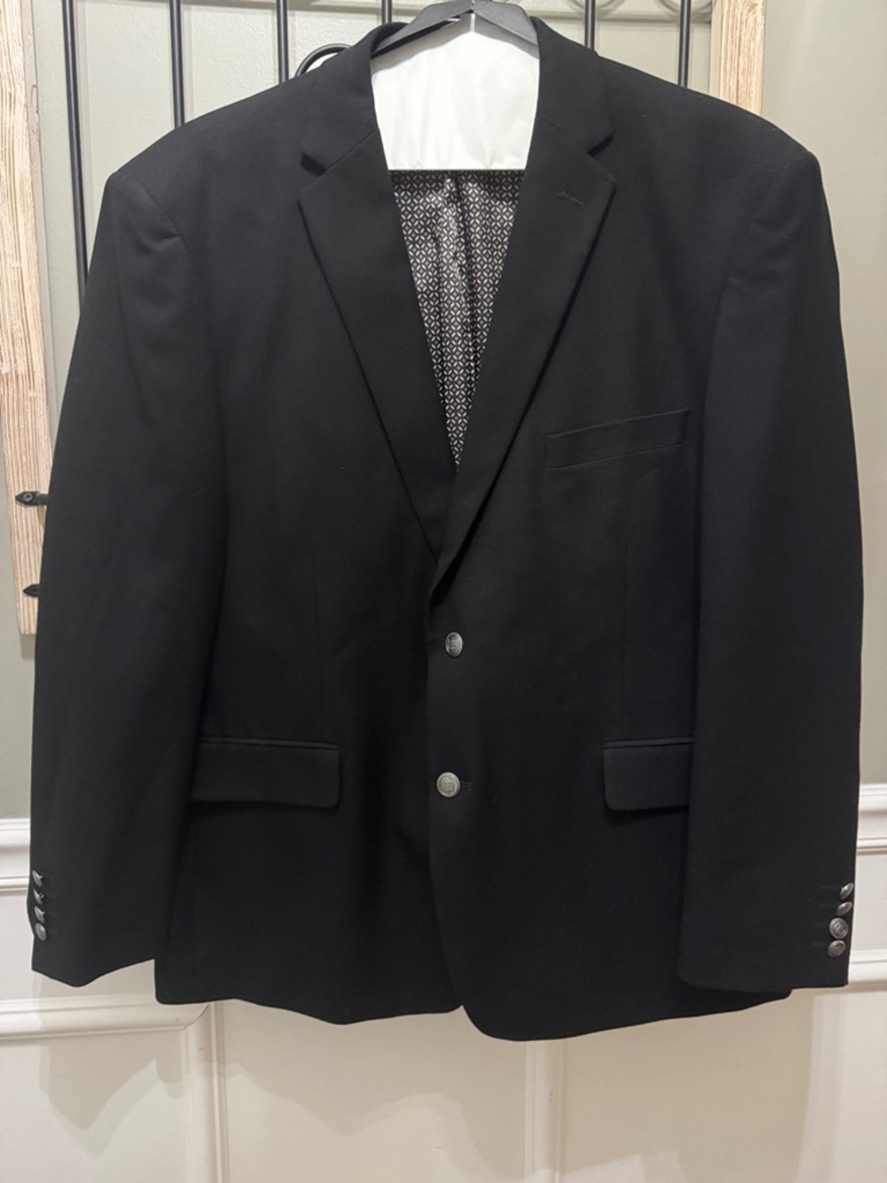 Men's Black Two-Button Notch Lapel 46 S Blazer Sport coat
